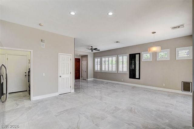 14 Emerald Dunes Circle, Henderson, NV 89052