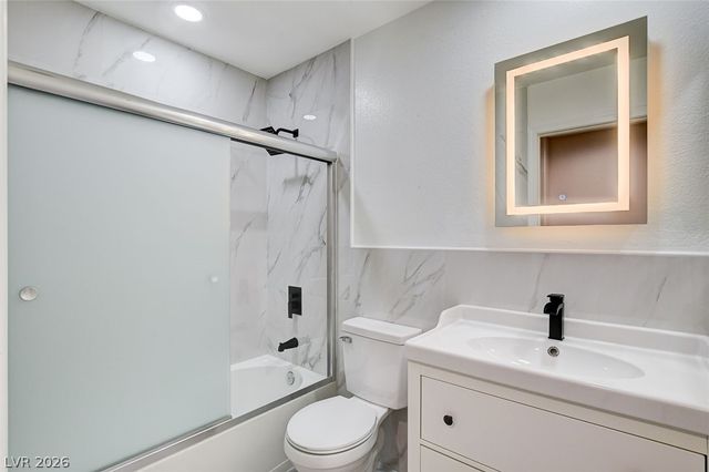 14 Emerald Dunes Circle, Henderson, NV 89052