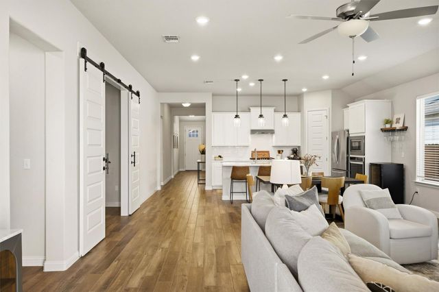 7905 Corrigan PASS, Austin, TX 78744