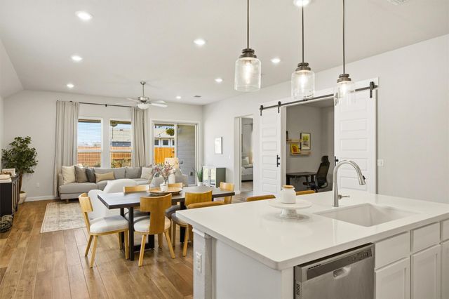 7905 Corrigan PASS, Austin, TX 78744