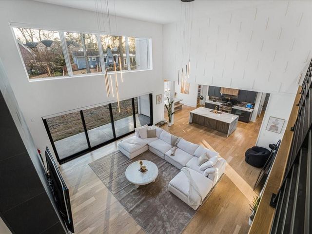 2327 Meadowvale NE Drive, Atlanta, GA 30345