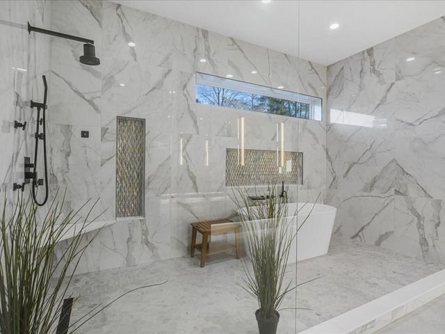 2327 Meadowvale NE Drive, Atlanta, GA 30345