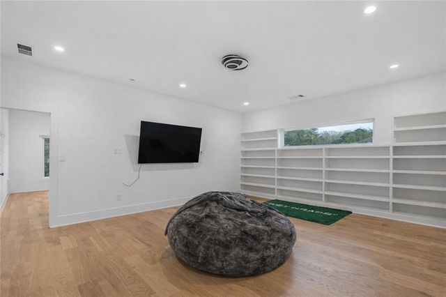 2327 Meadowvale NE Drive, Atlanta, GA 30345