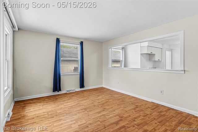 6430 Cloverton Drive, Waterford, MI 48329