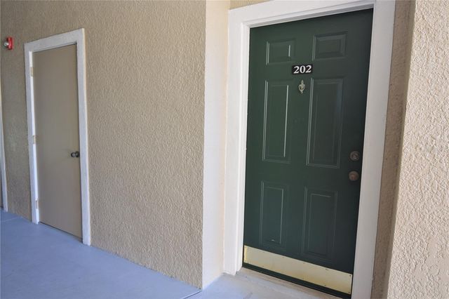5122 NORTHRIDGE ROAD 202, Sarasota, FL 34238
