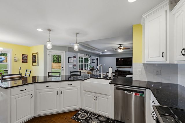 179 Lee Road 2210, Salem, AL 36874
