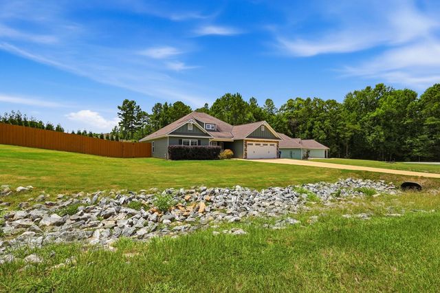 179 Lee Road 2210, Salem, AL 36874