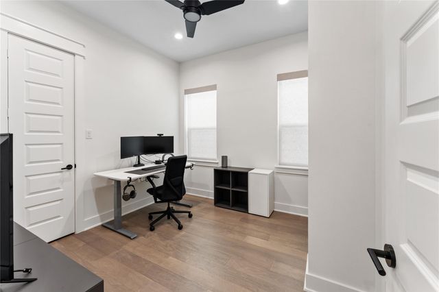 820 E 24th Street, Houston, TX 77009