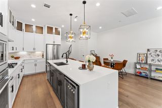 820 E 24th Street, Houston, TX 77009