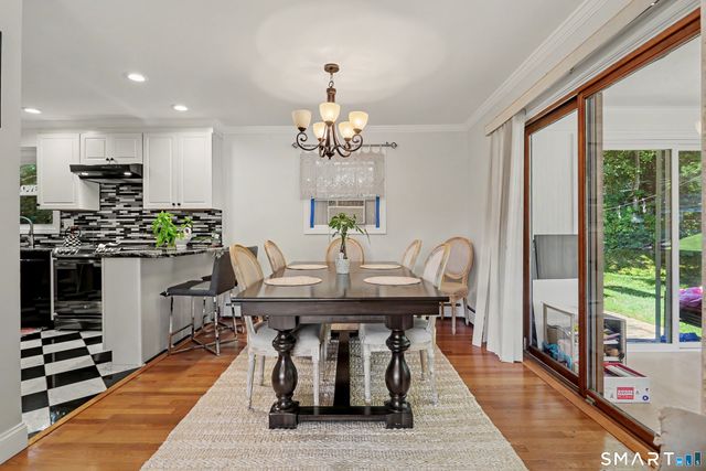 150 Suzanne Circle, Trumbull, CT 06611