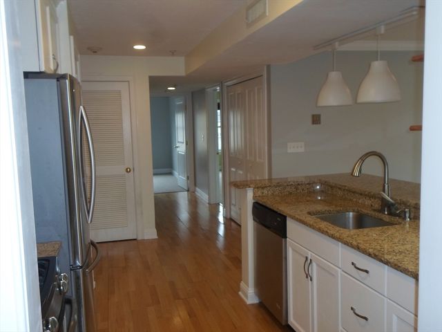 10 Porter Street H, Stoughton, MA 02072