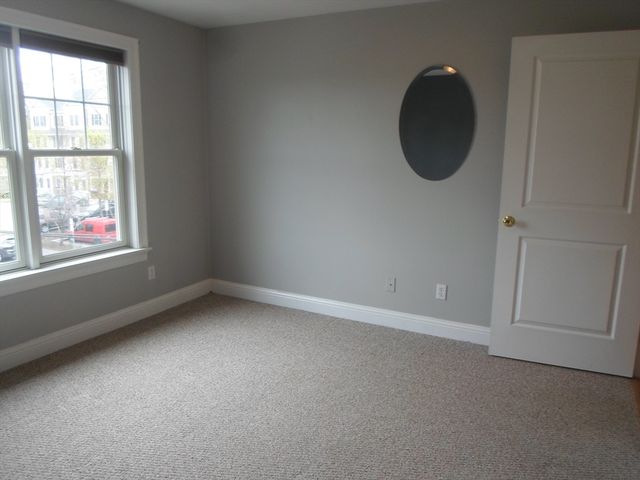 10 Porter Street H, Stoughton, MA 02072