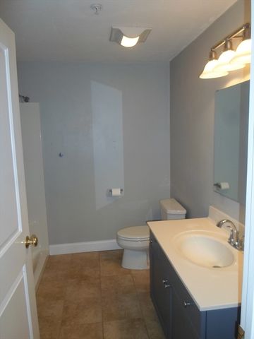 10 Porter Street H, Stoughton, MA 02072