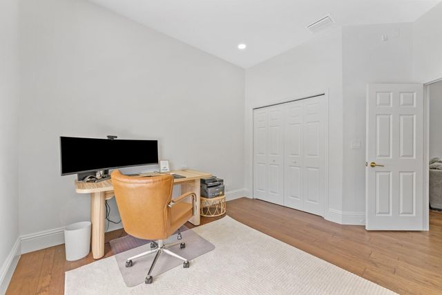 1100 SW 21st Avenue, Boca Raton, FL 33486