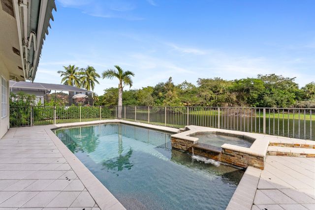 1100 SW 21st Avenue, Boca Raton, FL 33486