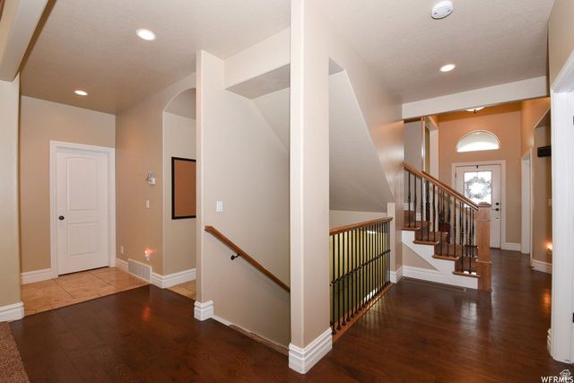 915 FREMONT RD, Bountiful, UT 84010