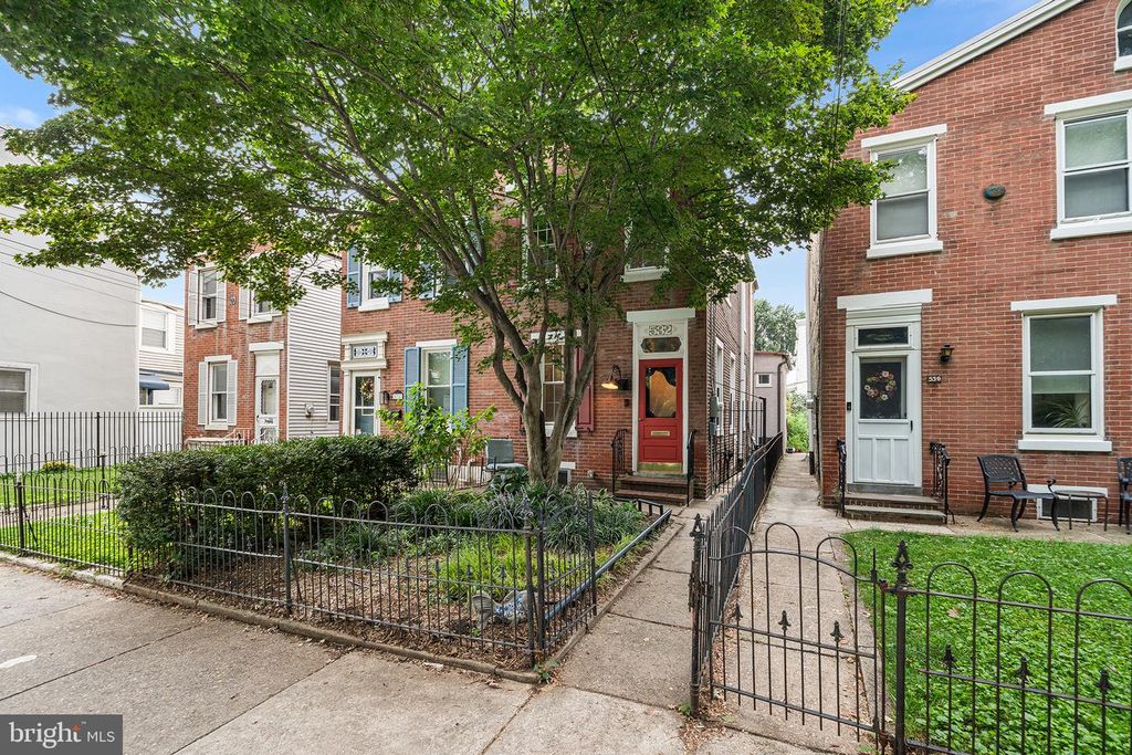 532 BELGRADE ST, PHILADELPHIA, PA 19125 — exterior