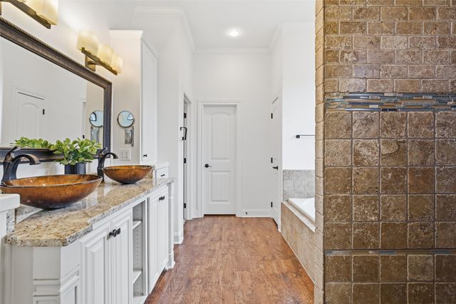 57 Independence Trail, Waco, TX 76708