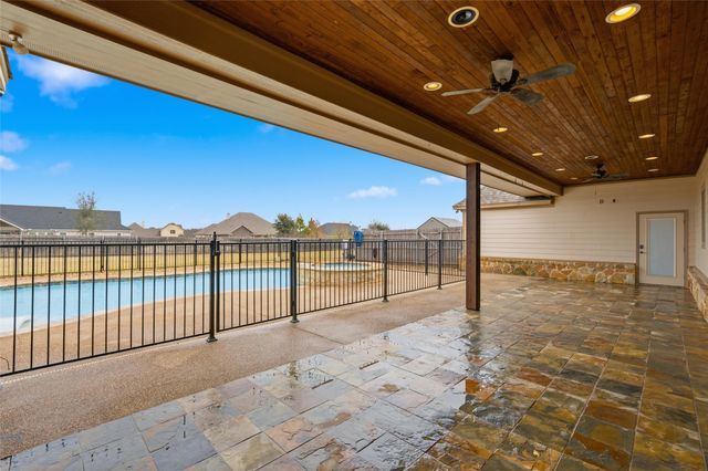 57 Independence Trail, Waco, TX 76708
