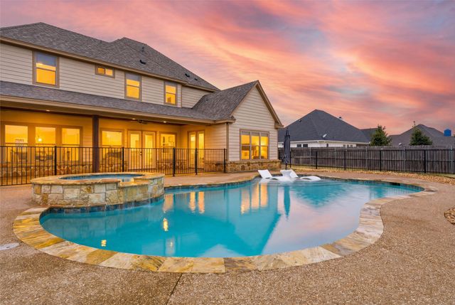 57 Independence Trail, Waco, TX 76708