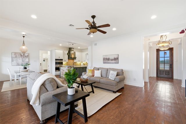 57 Independence Trail, Waco, TX 76708