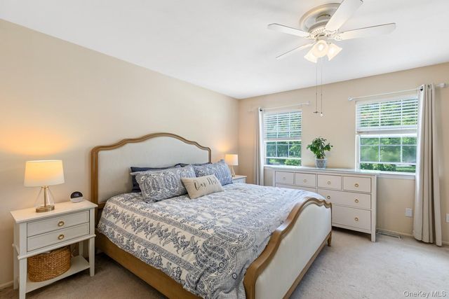 75 Fox Court, Manorville, NY 11949