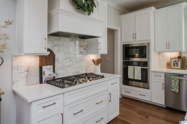 4549 MCGILL TERRACE, Hoover, AL 35226