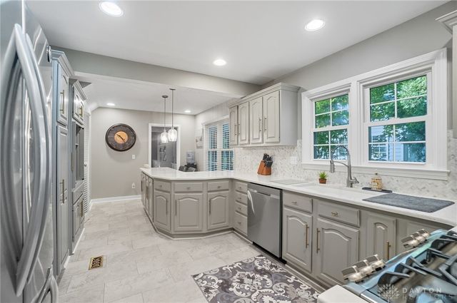 408 Southwood Drive, Springfield, OH 45504