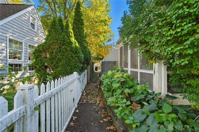 408 Southwood Drive, Springfield, OH 45504