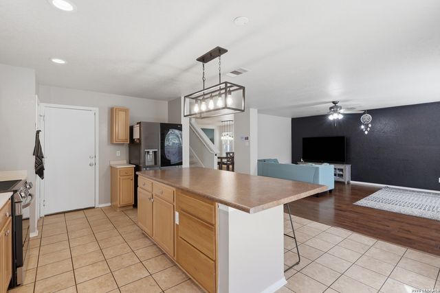 3 ADOBE GRV, San Antonio, TX 78239