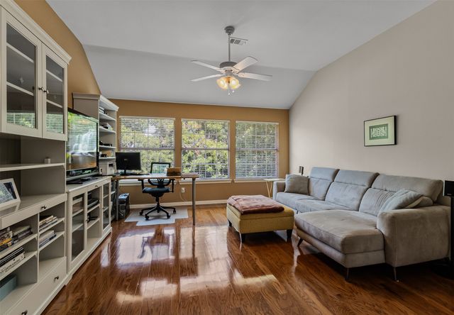 9301 Nottingham Court, Rowlett, TX 75088