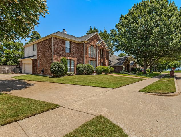 9301 Nottingham Court, Rowlett, TX 75088