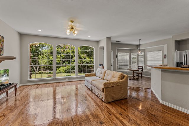 9301 Nottingham Court, Rowlett, TX 75088