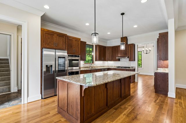 1143 Hilton Ln, Castalian Springs, TN 37031