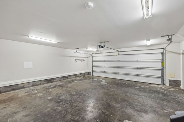 1143 Hilton Ln, Castalian Springs, TN 37031