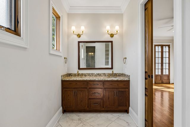 1143 Hilton Ln, Castalian Springs, TN 37031