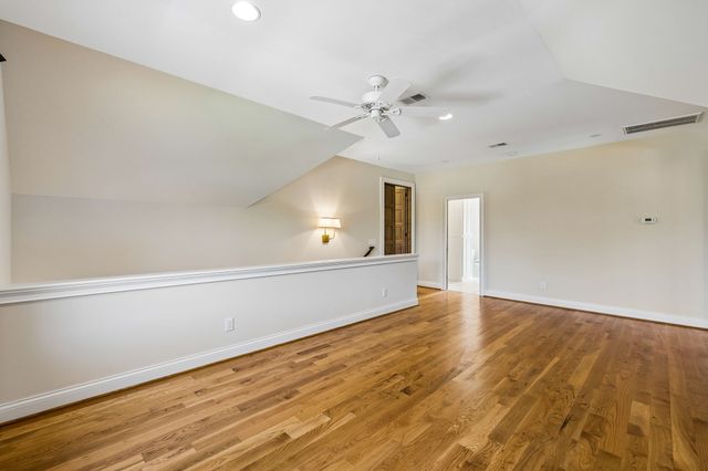 1143 Hilton Ln, Castalian Springs, TN 37031