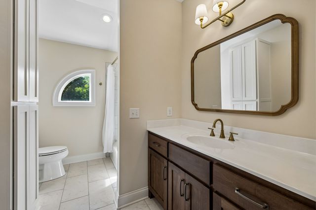 1143 Hilton Ln, Castalian Springs, TN 37031