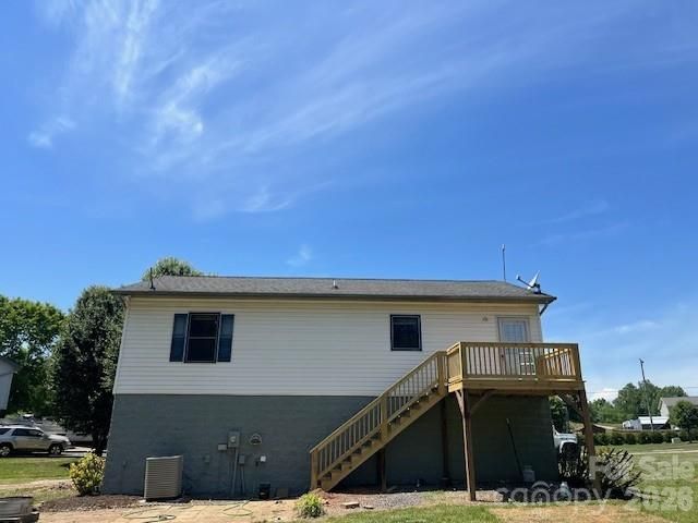 2381 Boardwalk Court, Lenoir, NC 28645