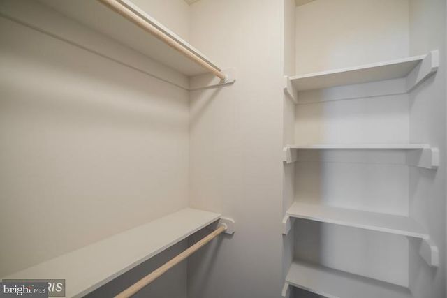 208 BEND FARM RD, Fredericksburg, VA 22408