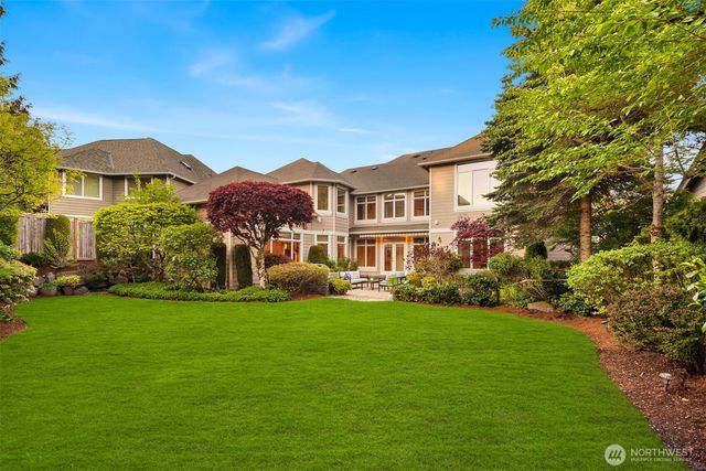 3021 278th Court SE, Sammamish, WA 98075