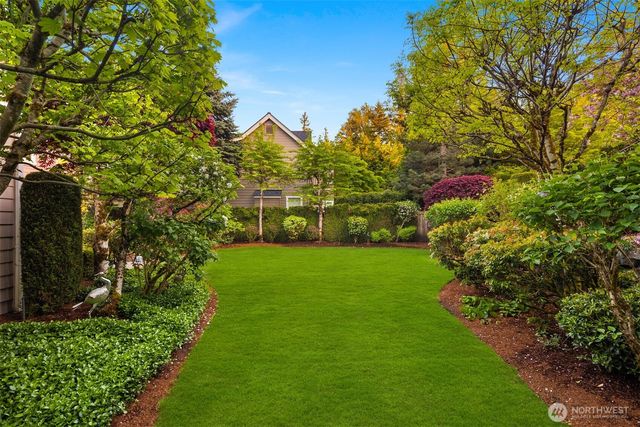 3021 278th Court SE, Sammamish, WA 98075