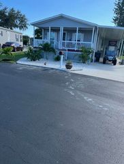 88 Sandhill Boulevard, Fort Pierce, FL 34982