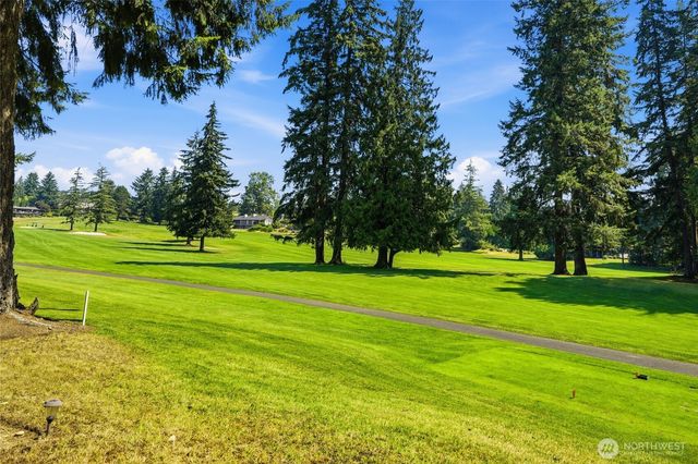 24322 135th Avenue SE, Kent, WA 98042