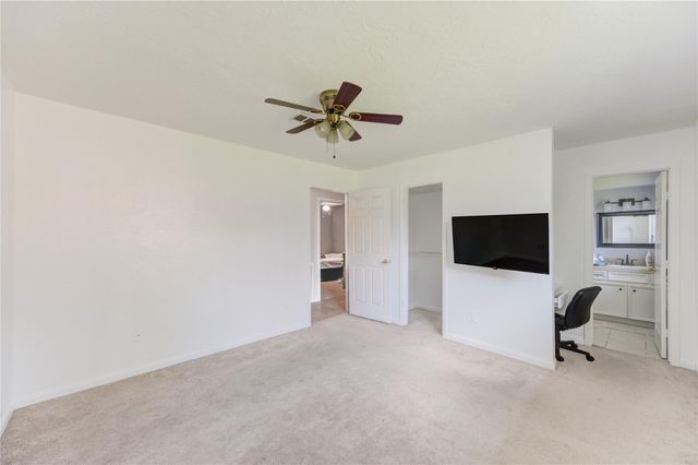 8610 Bluebonnet Street, Highlands, TX 77562