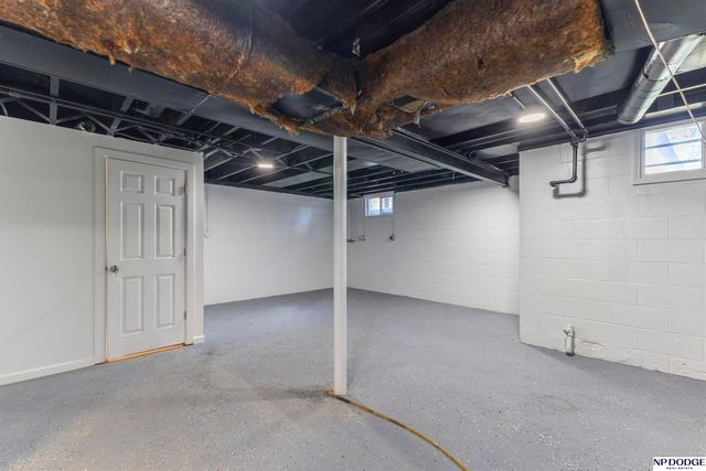 3059 Redick Avenue, Omaha, NE 68112