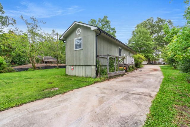 1263 Park Hill Dr., Conway, SC 29526