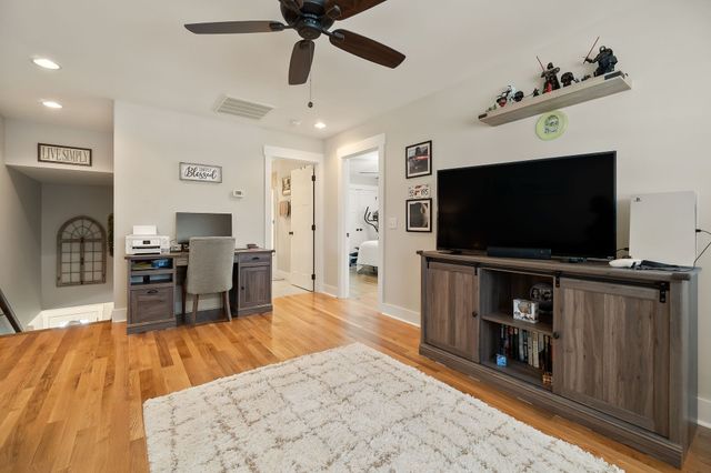 1138 Cross Pointe Dr, Cookeville, TN 38506