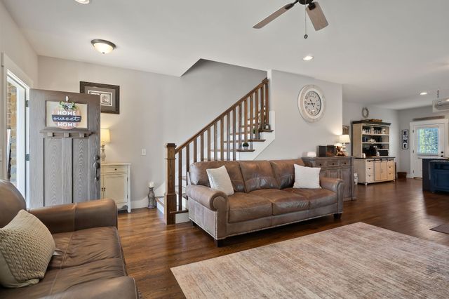 1138 Cross Pointe Dr, Cookeville, TN 38506