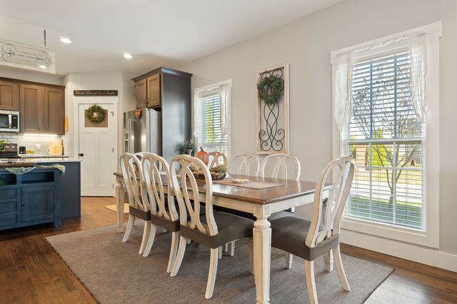 1138 Cross Pointe Dr, Cookeville, TN 38506